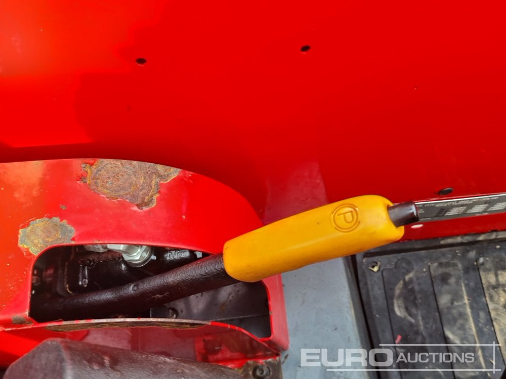 Trator 2020 Massey Ferguson MF4708: foto 39