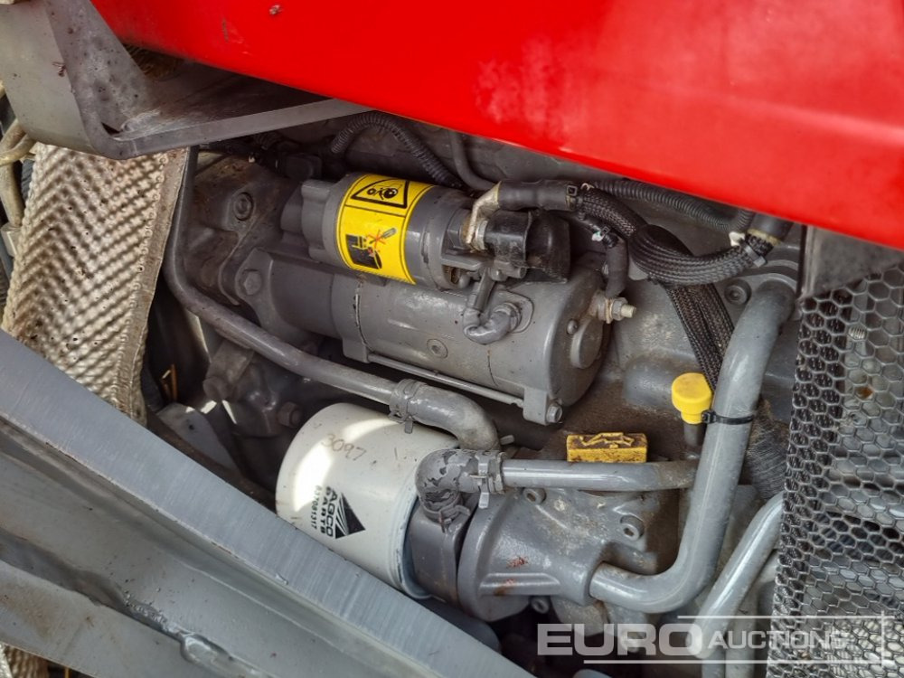 Trator 2020 Massey Ferguson MF4708: foto 30
