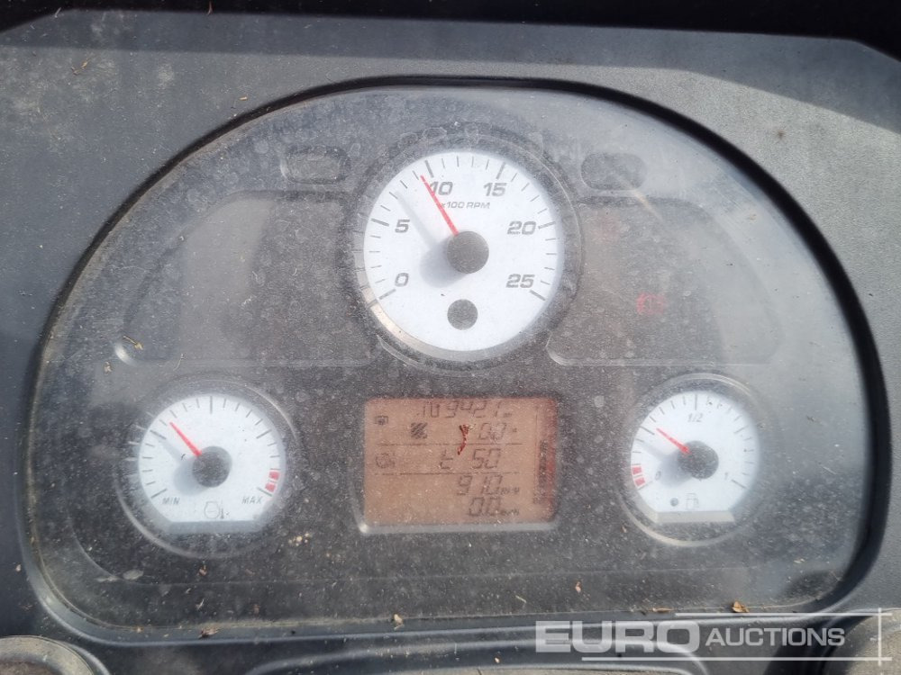 Trator 2020 Massey Ferguson MF4708: foto 46