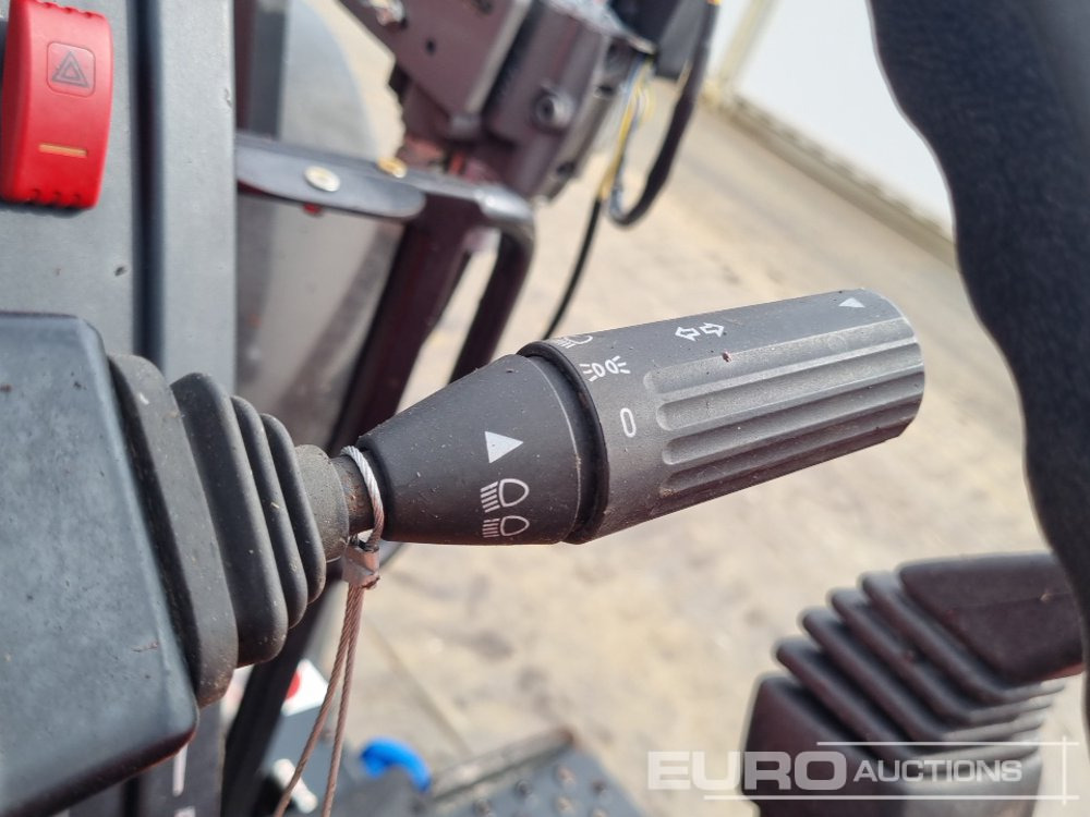 Trator 2020 Massey Ferguson MF4708: foto 44