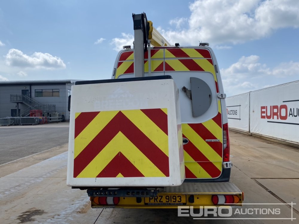 2020 Mercedes Sprinter - Caminhão com plataforma aérea: foto 4 2020 Mercedes Sprinter - Caminhão com plataforma aérea: foto 4