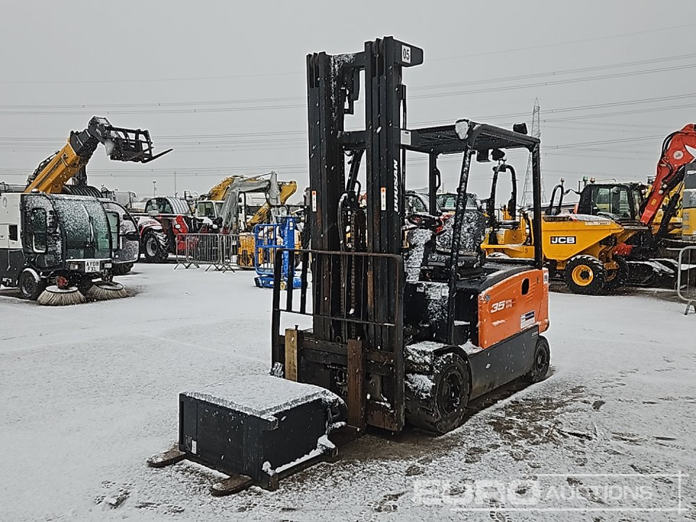 2021 Doosan B35X-7 Plus - Empilhadeira: foto 1 2021 Doosan B35X-7 Plus - Empilhadeira: foto 1