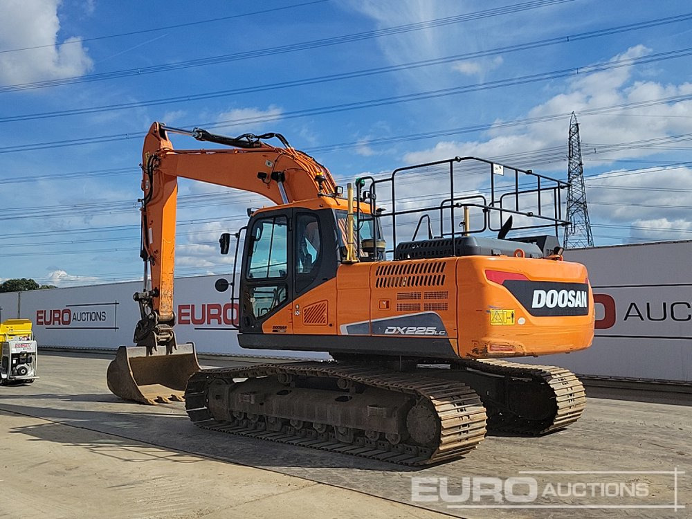 2021 Doosan DX225LC-5 - Escavadora de rastos: foto 3 2021 Doosan DX225LC-5 - Escavadora de rastos: foto 3
