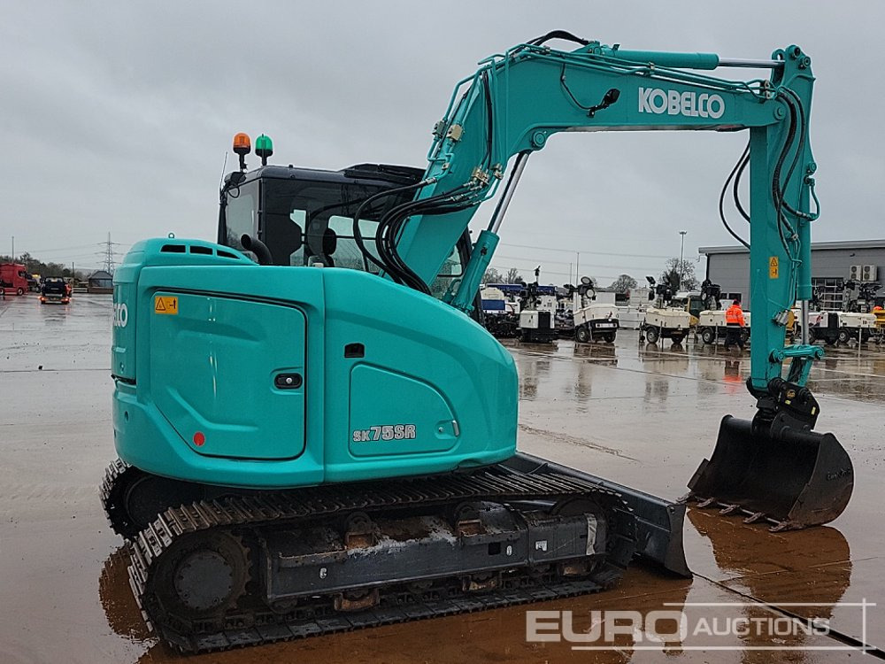2021 Kobelco SK75SR-7 - Mini escavadeira: foto 5 2021 Kobelco SK75SR-7 - Mini escavadeira: foto 5