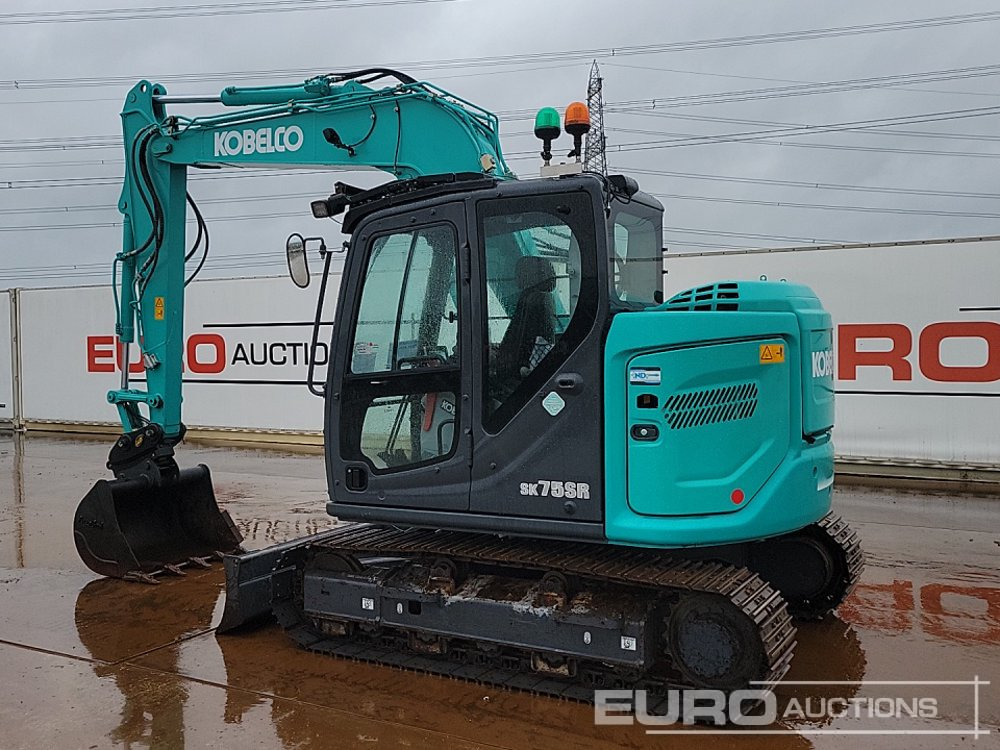 2021 Kobelco SK75SR-7 - Mini escavadeira: foto 3 2021 Kobelco SK75SR-7 - Mini escavadeira: foto 3