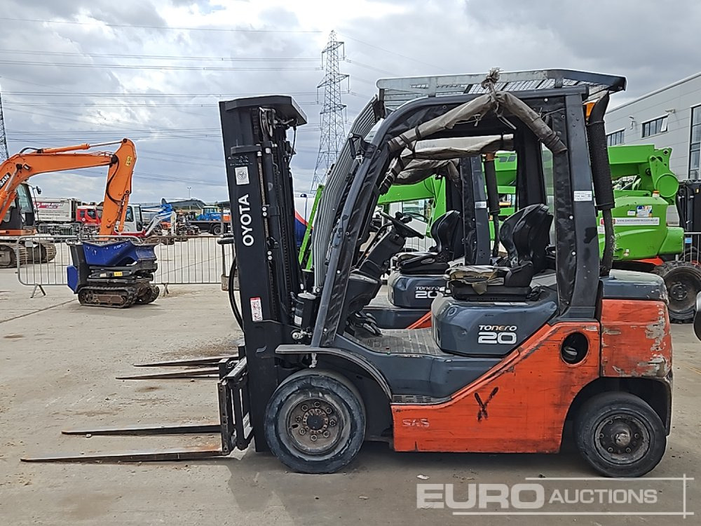 2021 Toyota 52-8FDF20 - Empilhadeira: foto 2 2021 Toyota 52-8FDF20 - Empilhadeira: foto 2