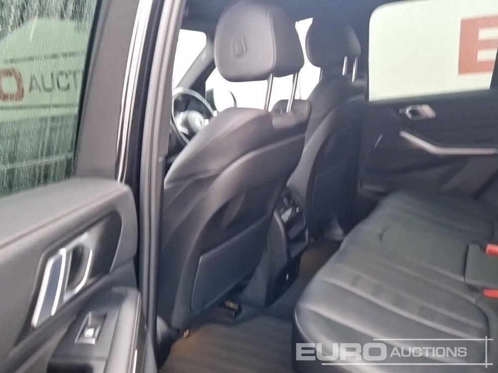 SUV 2022 BMW X5 45E M-Sport: foto 18