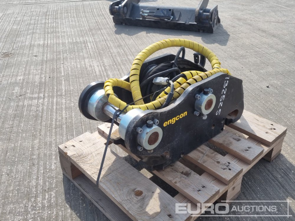 2022 Engcon Hydraulic Double Lock QH 45mm Pin to suit 4-6 Ton Excavator - Acoplamento rápido: foto 5 2022 Engcon Hydraulic Double Lock QH 45mm Pin to suit 4-6 Ton Excavator - Acoplamento rápido: foto 5