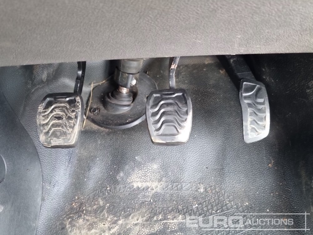 Carrinha de caixa aberta 2022 Ford Transit 350: foto 34