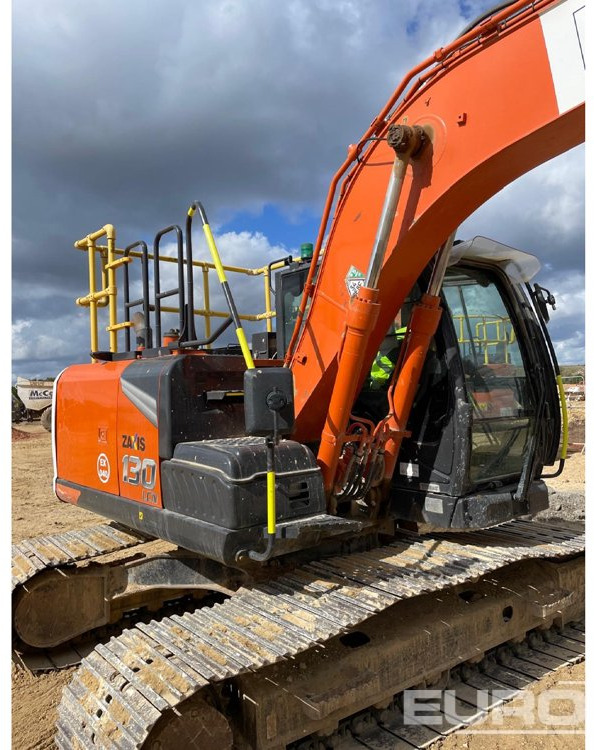 2022 Hitachi ZX130LCN-7 - Escavadora de rastos: foto 4 2022 Hitachi ZX130LCN-7 - Escavadora de rastos: foto 4