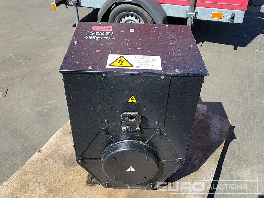 2022 Stamford 120kVA Alternator - Gerador elétrico: foto 4 2022 Stamford 120kVA Alternator - Gerador elétrico: foto 4