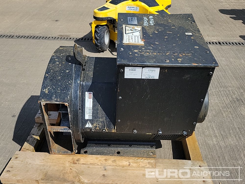 2022 Stamford 160kVA Alternator - Gerador elétrico: foto 2 2022 Stamford 160kVA Alternator - Gerador elétrico: foto 2