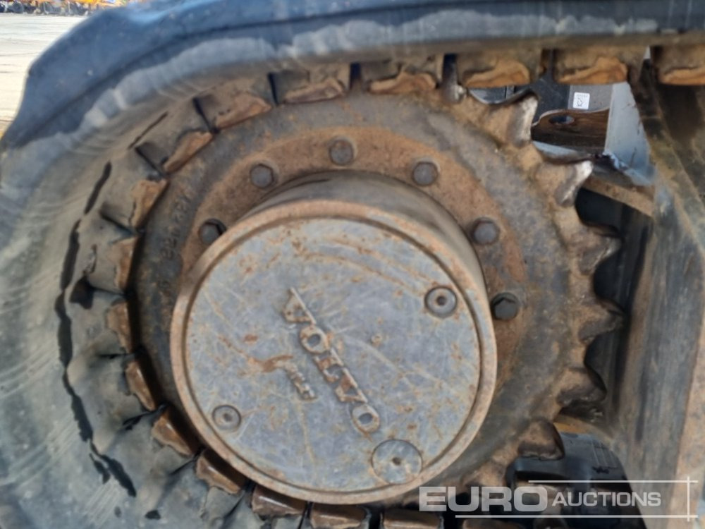 Mini escavadeira 2022 Volvo ECR88D: foto 14