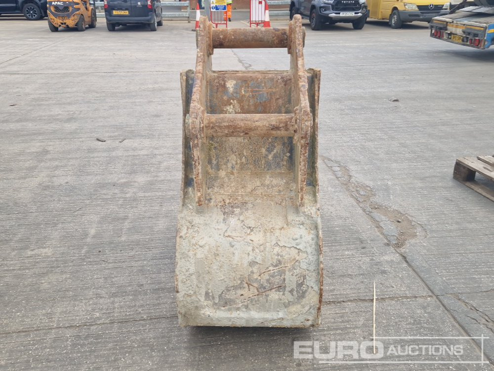 24" Digging Bucket 80mm Pun to suit 20 Ton Excavator - Balde: foto 4 24" Digging Bucket 80mm Pun to suit 20 Ton Excavator - Balde: foto 4