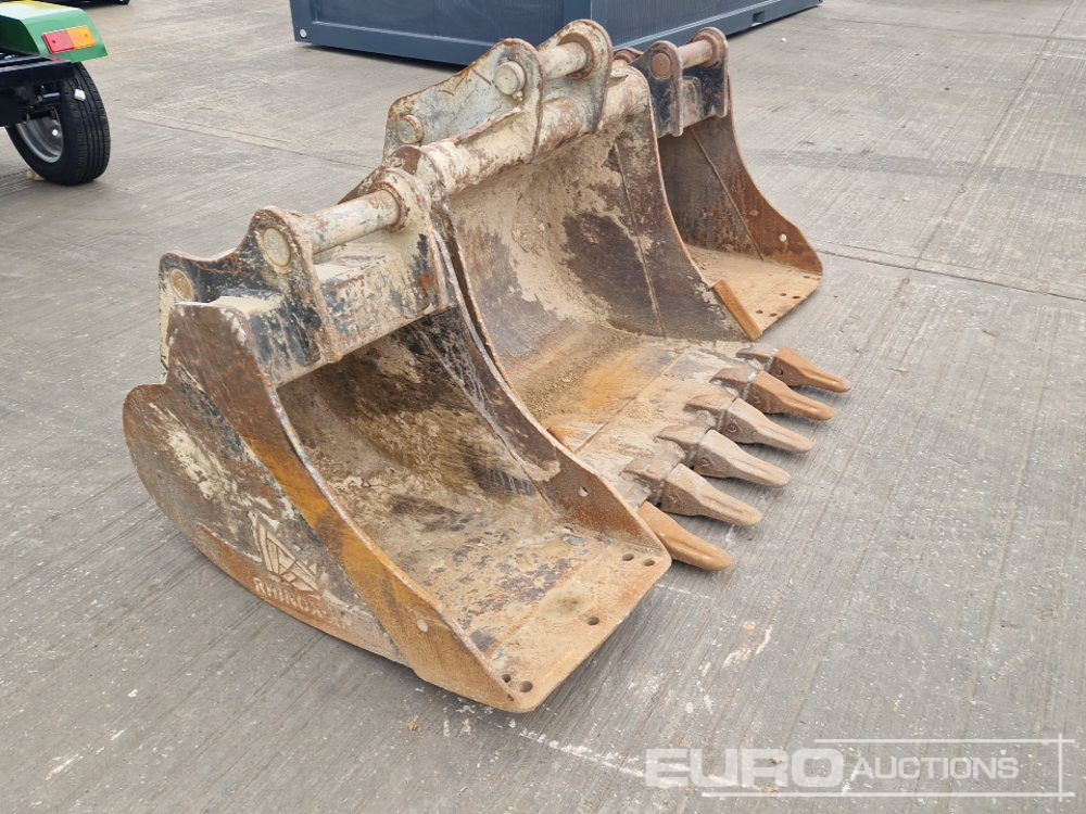 36", 24", 18" Digging Bucket 60mm Pin to suit 10 Ton Excavator - Balde: foto 1 36", 24", 18" Digging Bucket 60mm Pin to suit 10 Ton Excavator - Balde: foto 1