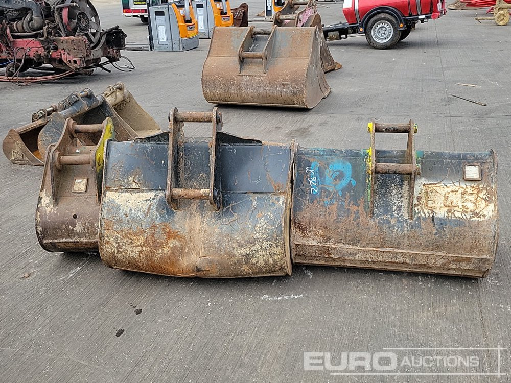 36", 36", 18" Digging Bucket 45mm Pin to suit 4-6 Ton Excavator - Balde: foto 4 36", 36", 18" Digging Bucket 45mm Pin to suit 4-6 Ton Excavator - Balde: foto 4