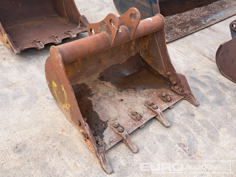 36" Digging Bucket 45mm Pin to suit 4-6 Ton Excavator - Balde: foto 1 36" Digging Bucket 45mm Pin to suit 4-6 Ton Excavator - Balde: foto 1