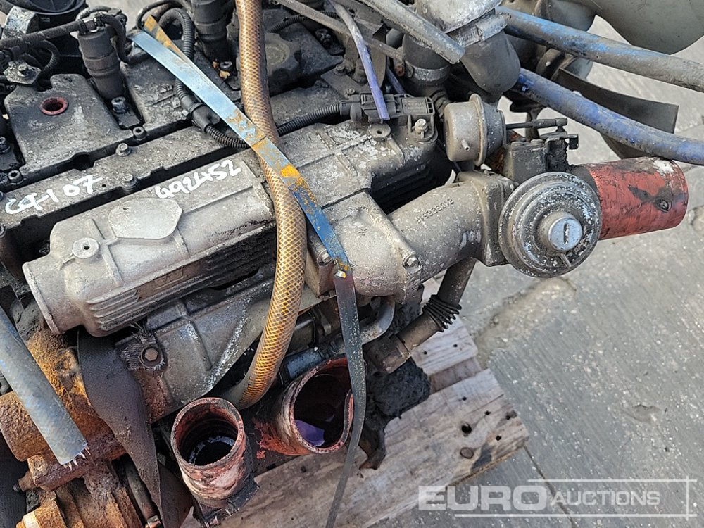 Motor 4 Cylinder Engine, Pump: foto 10