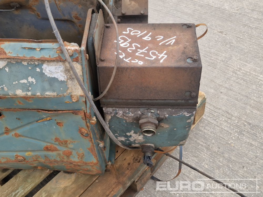 Motor 4 Cylinder Engine: foto 13