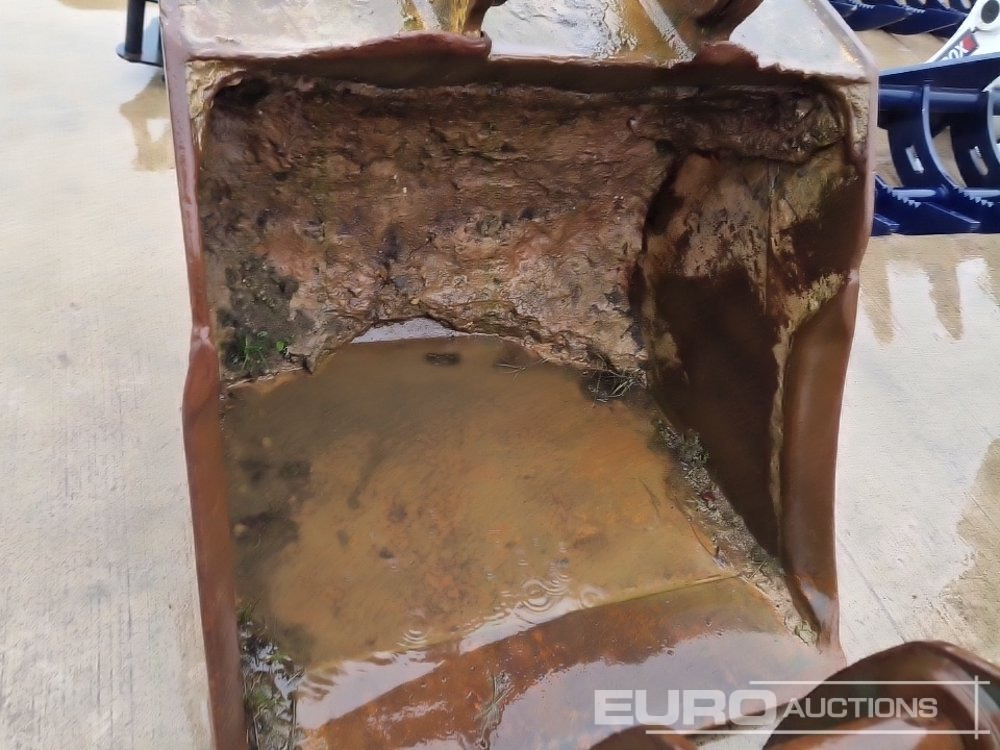 40" Digging Bucket 65mm Pin to suit 13 Ton Excavator - Balde: foto 5 40" Digging Bucket 65mm Pin to suit 13 Ton Excavator - Balde: foto 5