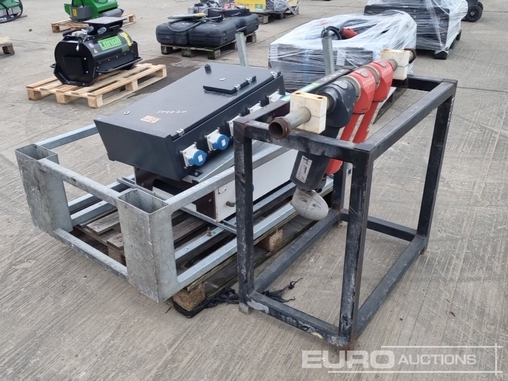 400 Volt Distribution Box (2 of), Compressed Air Filter System - Equipamento de construção: foto 1 400 Volt Distribution Box (2 of), Compressed Air Filter System - Equipamento de construção: foto 1