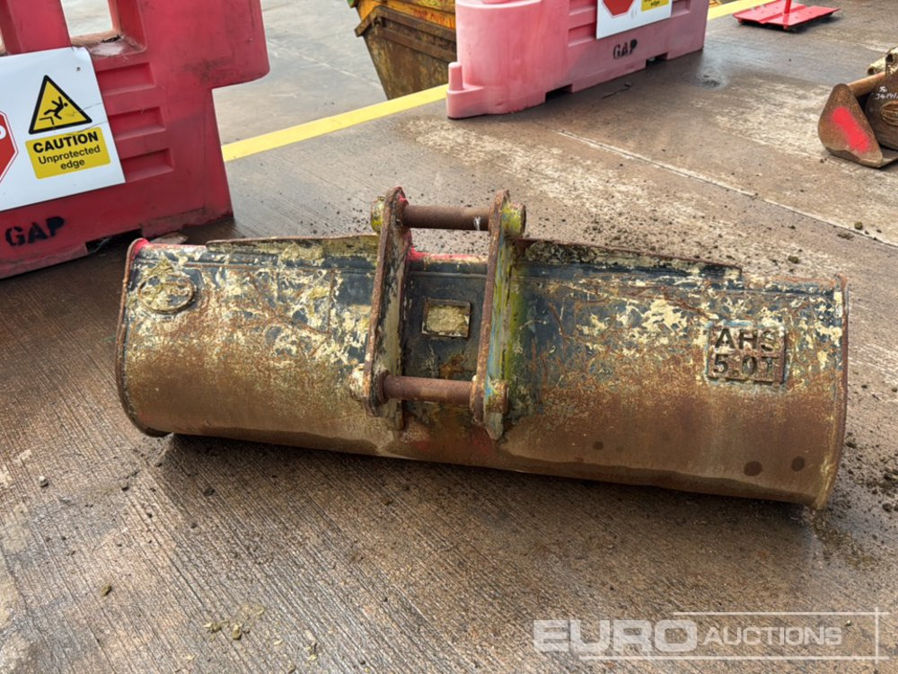 60" Strickland Ditching Bucket 45mm Pin to suit 4-6 Ton Excavator - Balde: foto 3 60" Strickland Ditching Bucket 45mm Pin to suit 4-6 Ton Excavator - Balde: foto 3