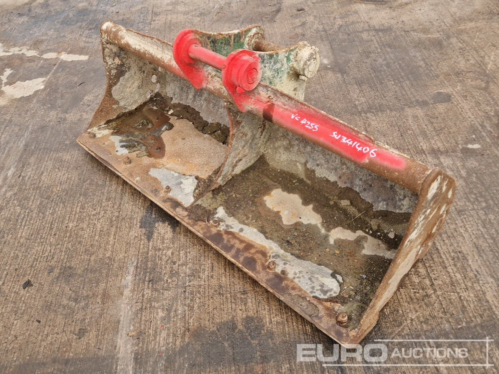 60" Strickland Ditching Bucket 45mm Pin to suit 4-6 Ton Excavator - Balde: foto 1 60" Strickland Ditching Bucket 45mm Pin to suit 4-6 Ton Excavator - Balde: foto 1