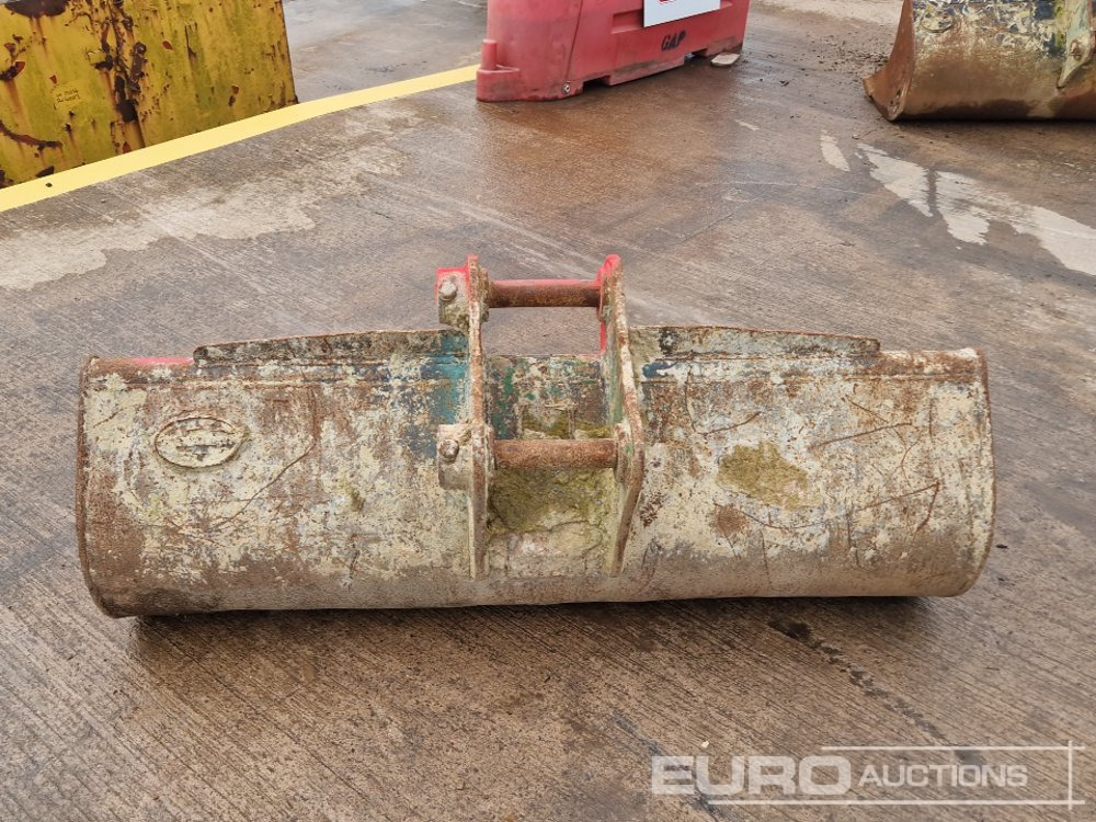 60" Strickland Ditching Bucket 45mm Pin to suit 4-6 Ton Excavator - Balde: foto 4 60" Strickland Ditching Bucket 45mm Pin to suit 4-6 Ton Excavator - Balde: foto 4
