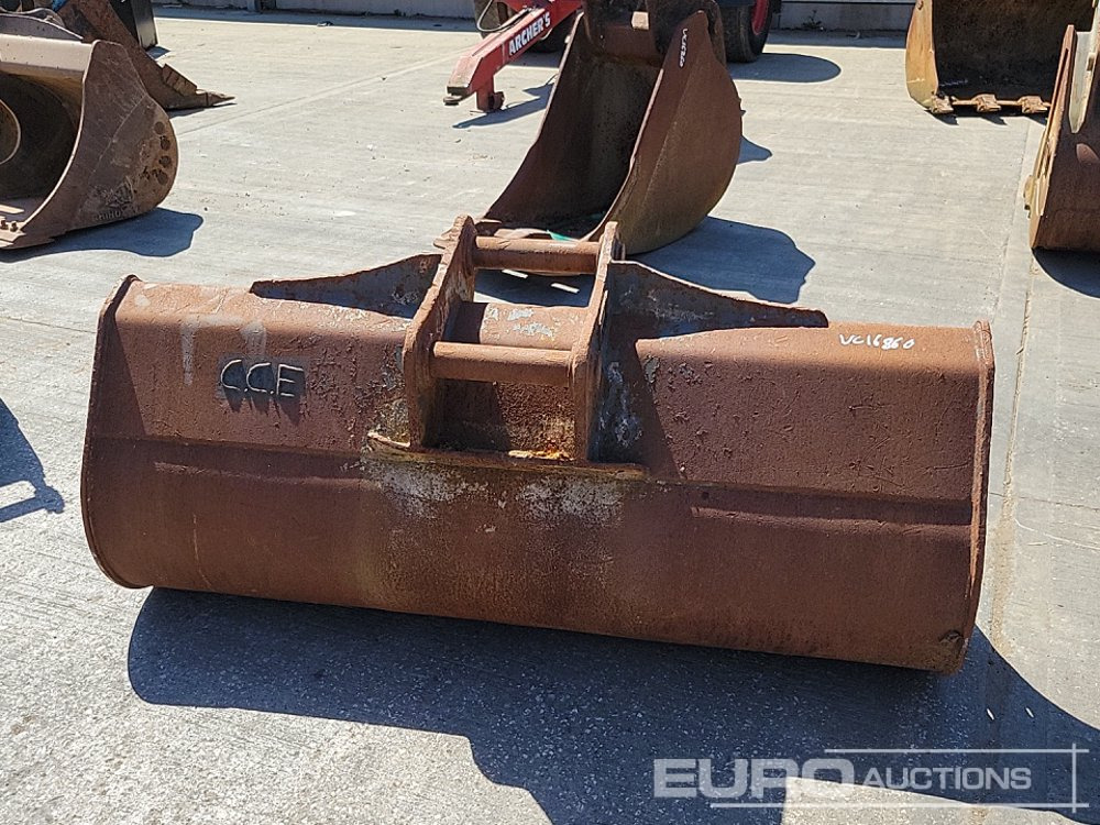 70" Ditching Bucket 65mm Pin to suit 13 Ton Excavator - Balde: foto 4 70" Ditching Bucket 65mm Pin to suit 13 Ton Excavator - Balde: foto 4