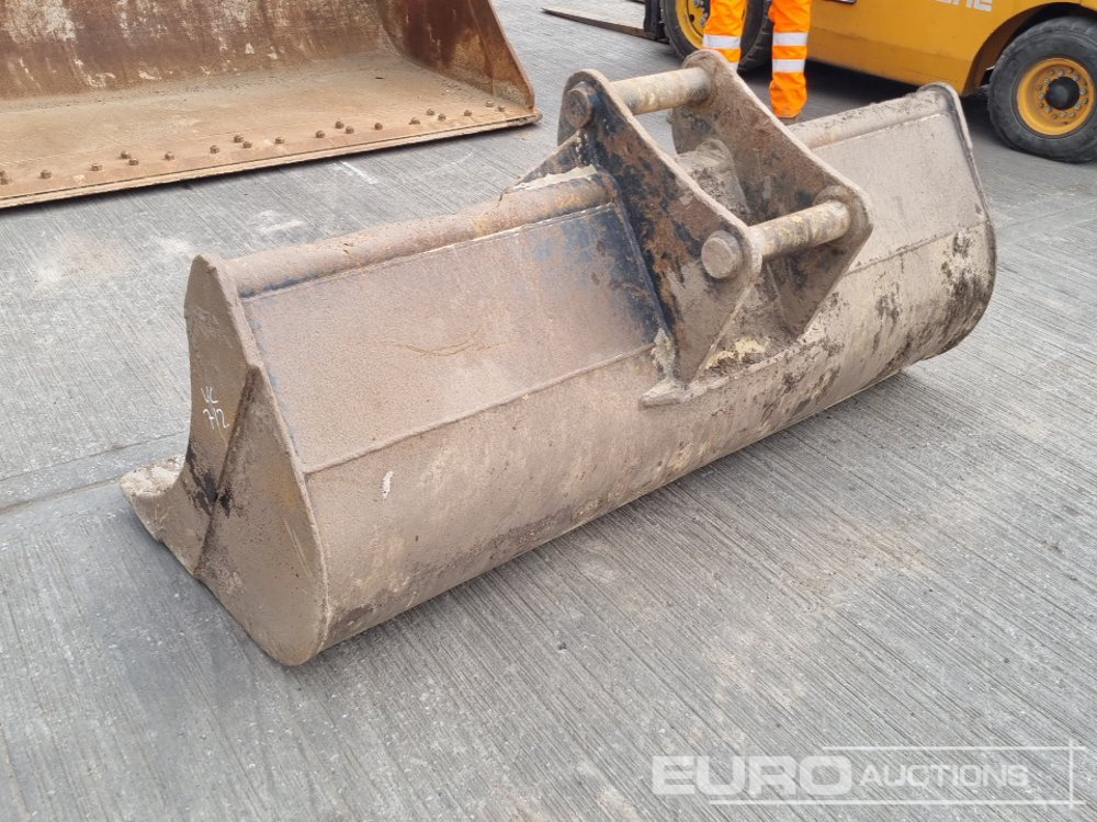 72" Ditching Bucket 65mm Pin to suit 13 Ton Excavator - Balde: foto 3 72" Ditching Bucket 65mm Pin to suit 13 Ton Excavator - Balde: foto 3