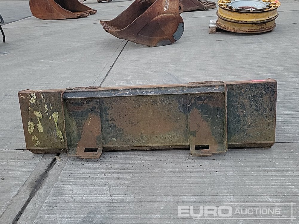 72" Loading Bucket to suit Skidsteer Loader - Balde: foto 4 72" Loading Bucket to suit Skidsteer Loader - Balde: foto 4