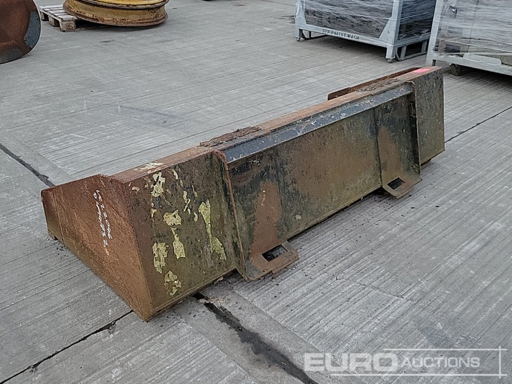 72" Loading Bucket to suit Skidsteer Loader - Balde: foto 3 72" Loading Bucket to suit Skidsteer Loader - Balde: foto 3