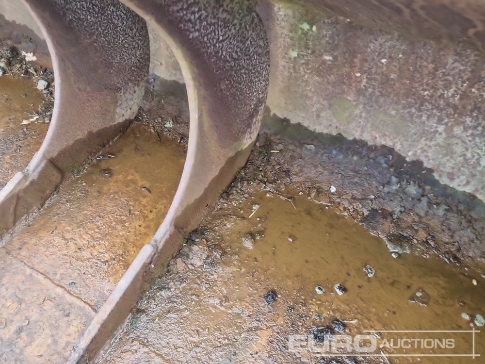 Balde 96" Ditching Bucket 90mm Pin to suit 30 Ton Excavator: foto 10