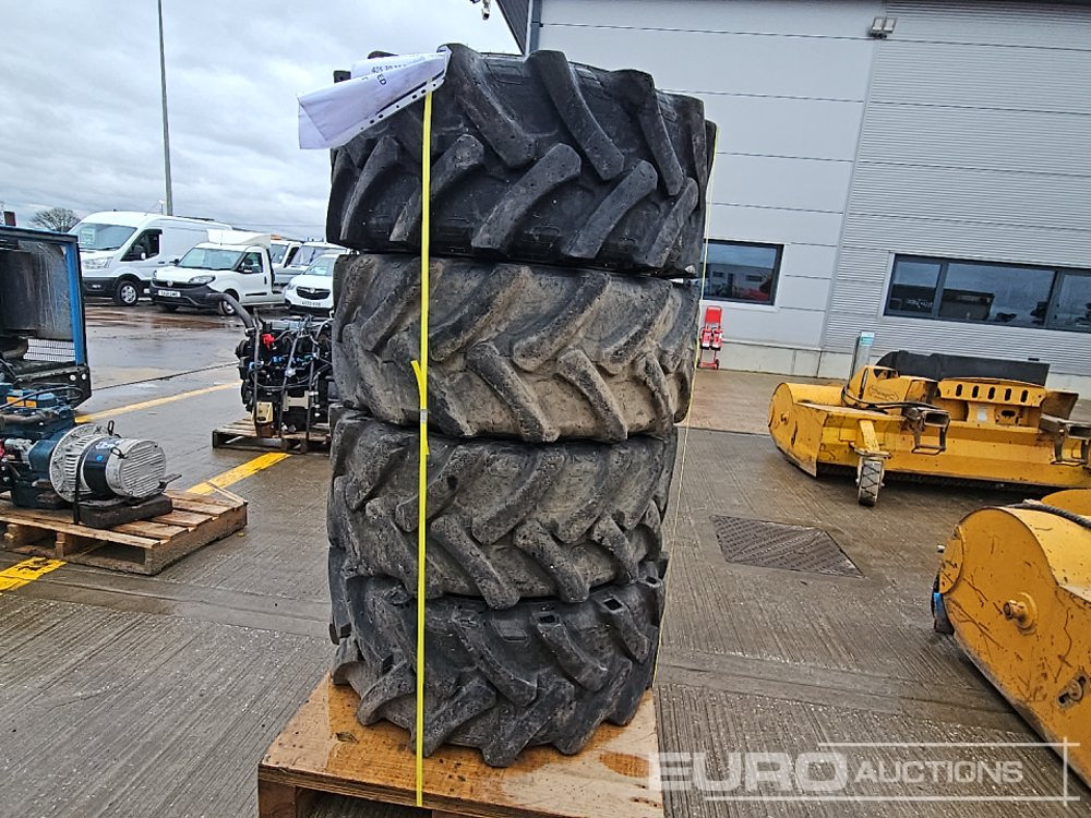 Alliance 405/70-20 Tyre (4 of) - Pneu: foto 4 Alliance 405/70-20 Tyre (4 of) - Pneu: foto 4