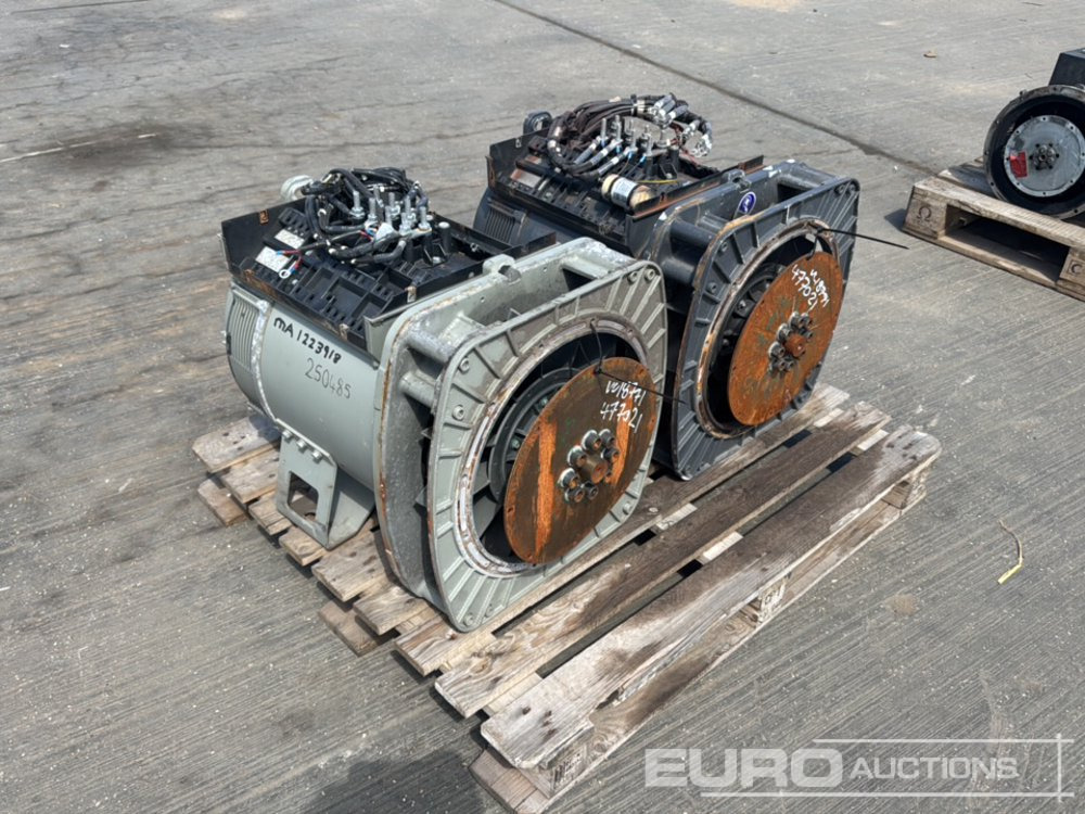 Alternator (2 of) - Gerador elétrico: foto 4 Alternator (2 of) - Gerador elétrico: foto 4