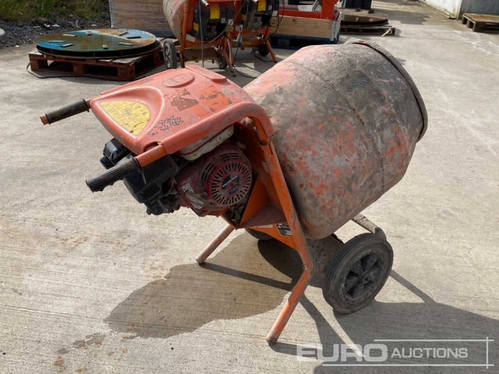 Altrad Minimmix 150 Petrol Cement Mixer, Honda Engine - Betoneira: foto 4 Altrad Minimmix 150 Petrol Cement Mixer, Honda Engine - Betoneira: foto 4