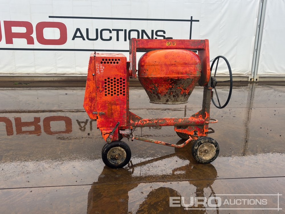 Belle Diesel Mixer, Yanmar Electric Start Engine - Betoneira: foto 2 Belle Diesel Mixer, Yanmar Electric Start Engine - Betoneira: foto 2