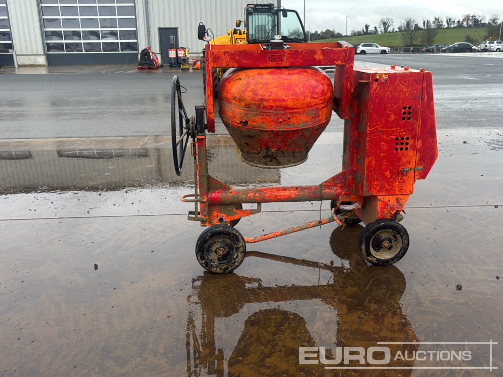 Belle Diesel Mixer, Yanmar Electric Start Engine - Betoneira: foto 5 Belle Diesel Mixer, Yanmar Electric Start Engine - Betoneira: foto 5