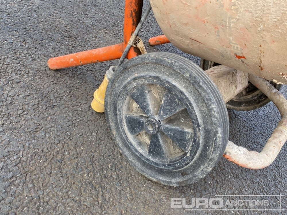 Belle Minimix 150 110 Volt Cement Mixer - Betoneira: foto 5 Belle Minimix 150 110 Volt Cement Mixer - Betoneira: foto 5