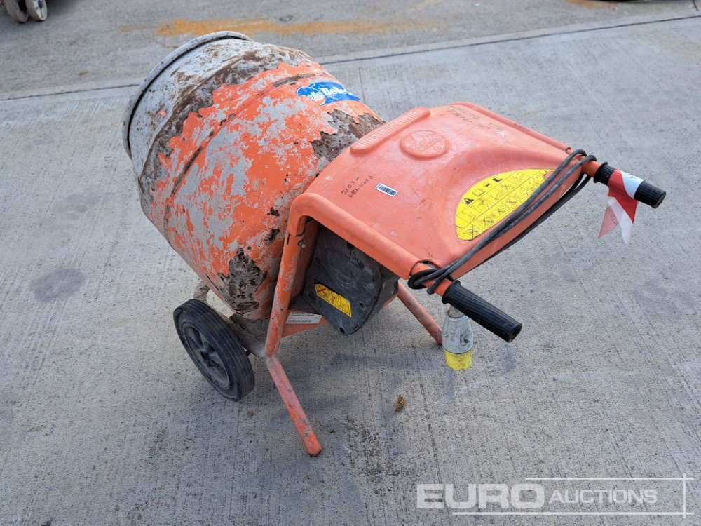 Belle Minimix 150 110 Volt Cement Mixer - Betoneira: foto 3 Belle Minimix 150 110 Volt Cement Mixer - Betoneira: foto 3