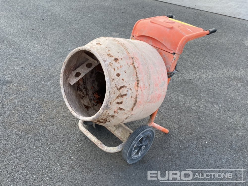 Belle Minimix 150 110 Volt Cement Mixer - Betoneira: foto 1 Belle Minimix 150 110 Volt Cement Mixer - Betoneira: foto 1