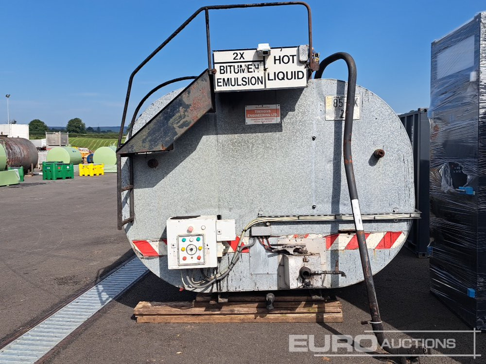 Bitumen Tank Body to suit Lorry - Distribuidor de asfalto: foto 3 Bitumen Tank Body to suit Lorry - Distribuidor de asfalto: foto 3