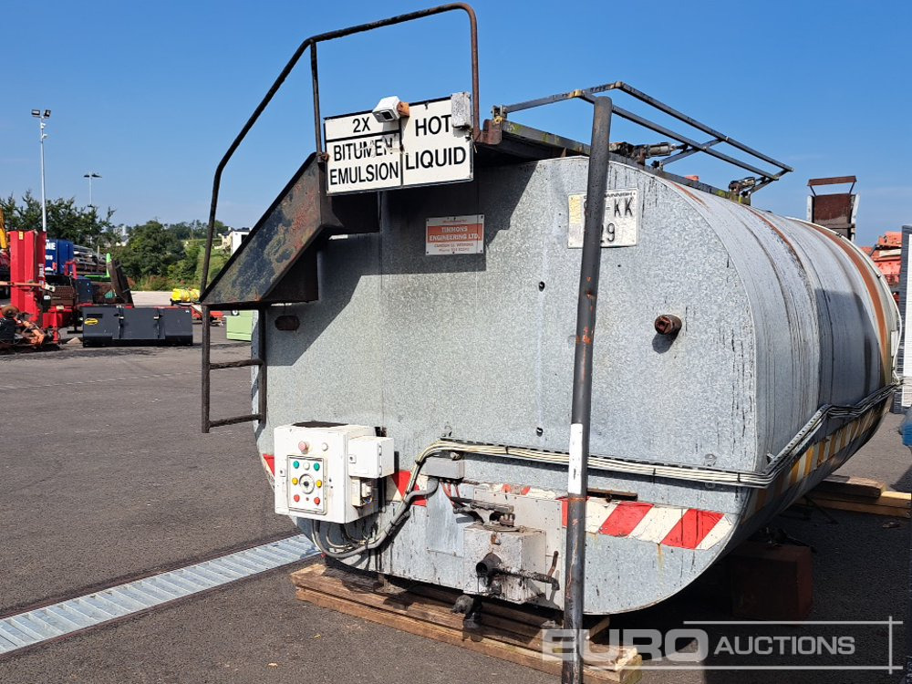 Bitumen Tank Body to suit Lorry - Distribuidor de asfalto: foto 4 Bitumen Tank Body to suit Lorry - Distribuidor de asfalto: foto 4
