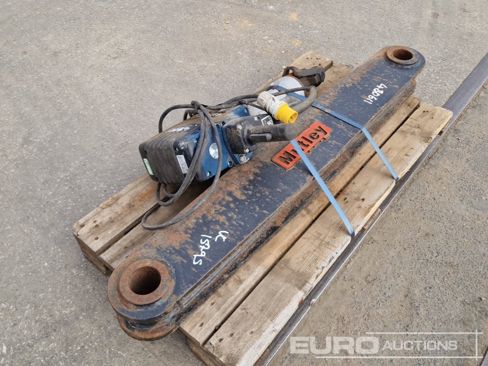 Bosch GSH27VC 110Volt Handheld Breaker, Mutley Excavator Attachment Link - Equipamento de construção: foto 3 Bosch GSH27VC 110Volt Handheld Breaker, Mutley Excavator Attachment Link - Equipamento de construção: foto 3
