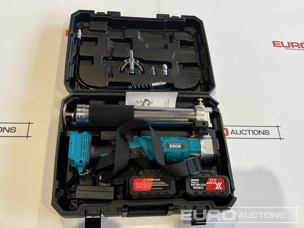 Boss 21 Volt Lithium Battery Cordless Grease Gun, 2 Batteries, Charger, Case, Shoulder Strap, Extension Pieces and Fittings - Equipamento de construção: foto 3 Boss 21 Volt Lithium Battery Cordless Grease Gun, 2 Batteries, Charger, Case, Shoulder Strap, Extension Pieces and Fittings - Equipamento de construção: foto 3