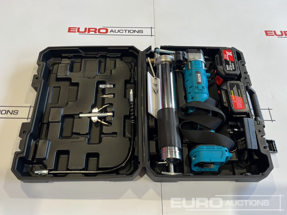 Boss 21 Volt Lithium Battery Cordless Grease Gun, 2 Batteries, Charger, Case, Shoulder Strap, Extension Pieces and Fittings - Equipamento de construção: foto 2 Boss 21 Volt Lithium Battery Cordless Grease Gun, 2 Batteries, Charger, Case, Shoulder Strap, Extension Pieces and Fittings - Equipamento de construção: foto 2