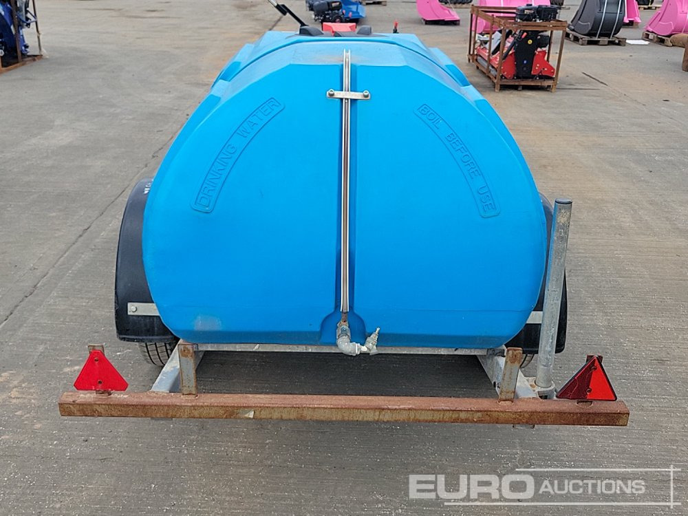 Bowser Supply Single Axle Bunded Fuel Bowser - Depósito de armazenamento: foto 4 Bowser Supply Single Axle Bunded Fuel Bowser - Depósito de armazenamento: foto 4