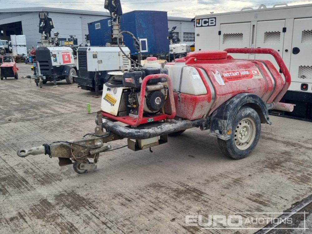 Brendon Powerwashers Single Axle Plastic Water Bowser, Yanmar Pressure Washer - Lavadora de alta pressão: foto 1 Brendon Powerwashers Single Axle Plastic Water Bowser, Yanmar Pressure Washer - Lavadora de alta pressão: foto 1