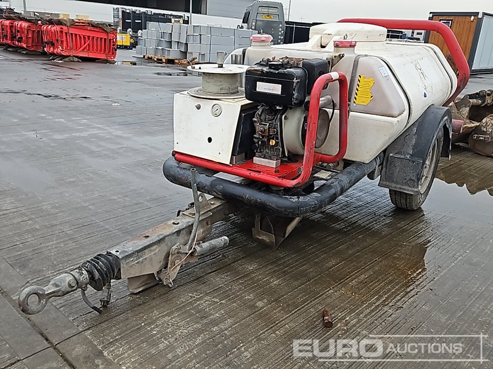 Brendon Powerwashers Single Axle Plastic Water Bowser, Yanmar Pressure Washer - Lavadora de alta pressão: foto 1 Brendon Powerwashers Single Axle Plastic Water Bowser, Yanmar Pressure Washer - Lavadora de alta pressão: foto 1