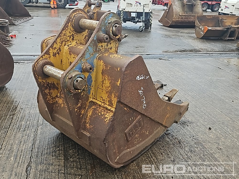 CAT 32" Digging Bucket 65mm Pin to suit 13 Ton Excavator - Balde: foto 5 CAT 32" Digging Bucket 65mm Pin to suit 13 Ton Excavator - Balde: foto 5